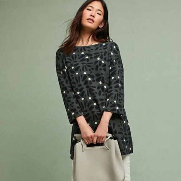 Anthropologie Tops - Anthropologie Green Printed Tunic Sweater